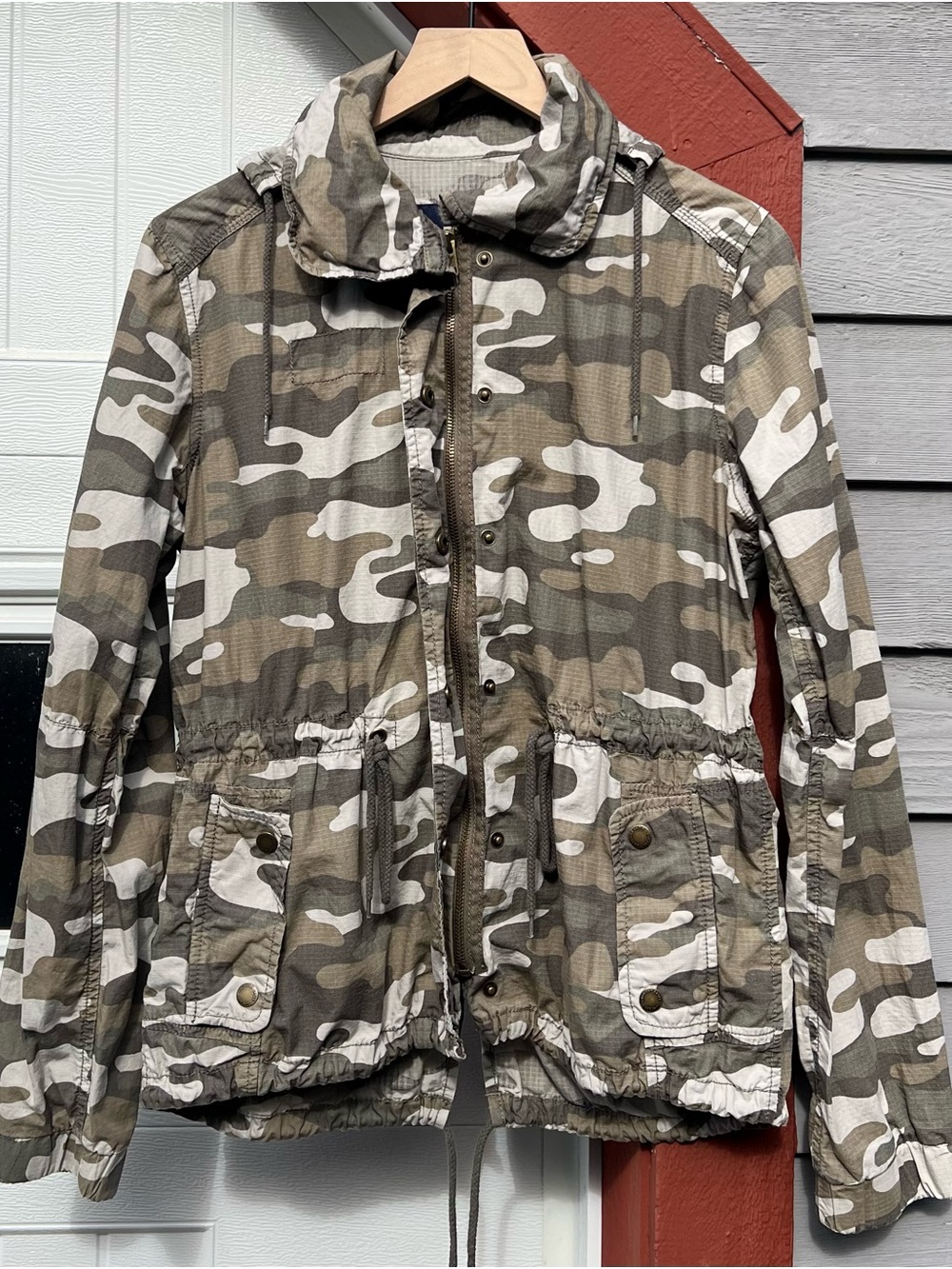 American Eagle 100% Cotton Y2K Camo Utility Jacket Women’s Large Hooded Anorak